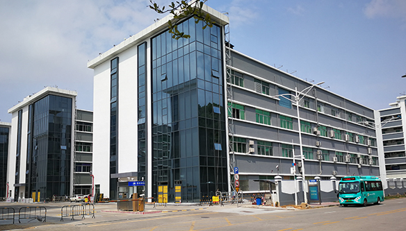 信宜智慧园区幕墙维修